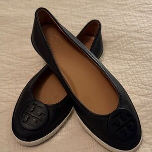 Tory Burch Navy and White Leather Flats